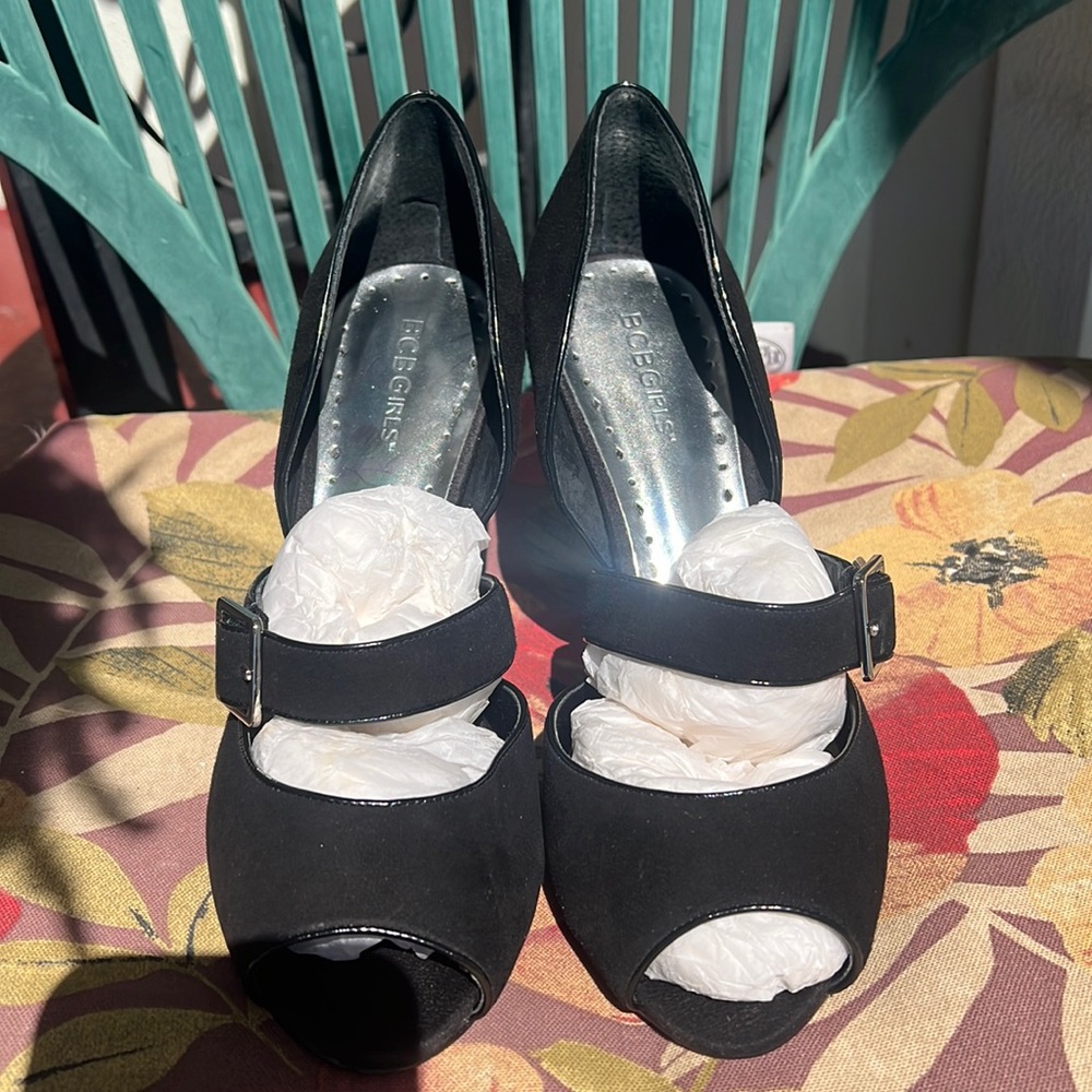 BCBGirls Suede Heels size 9B/39